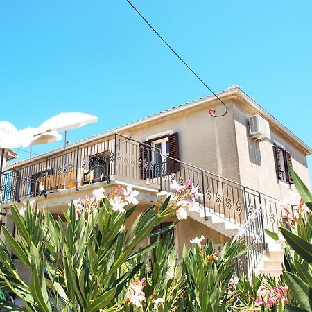 Apartment Rado Vrbnik Dış mekan fotoğraf